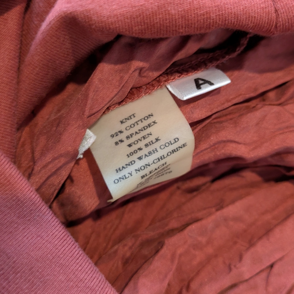 Ann Taylor Silk Skirt - Picture 7 of 7